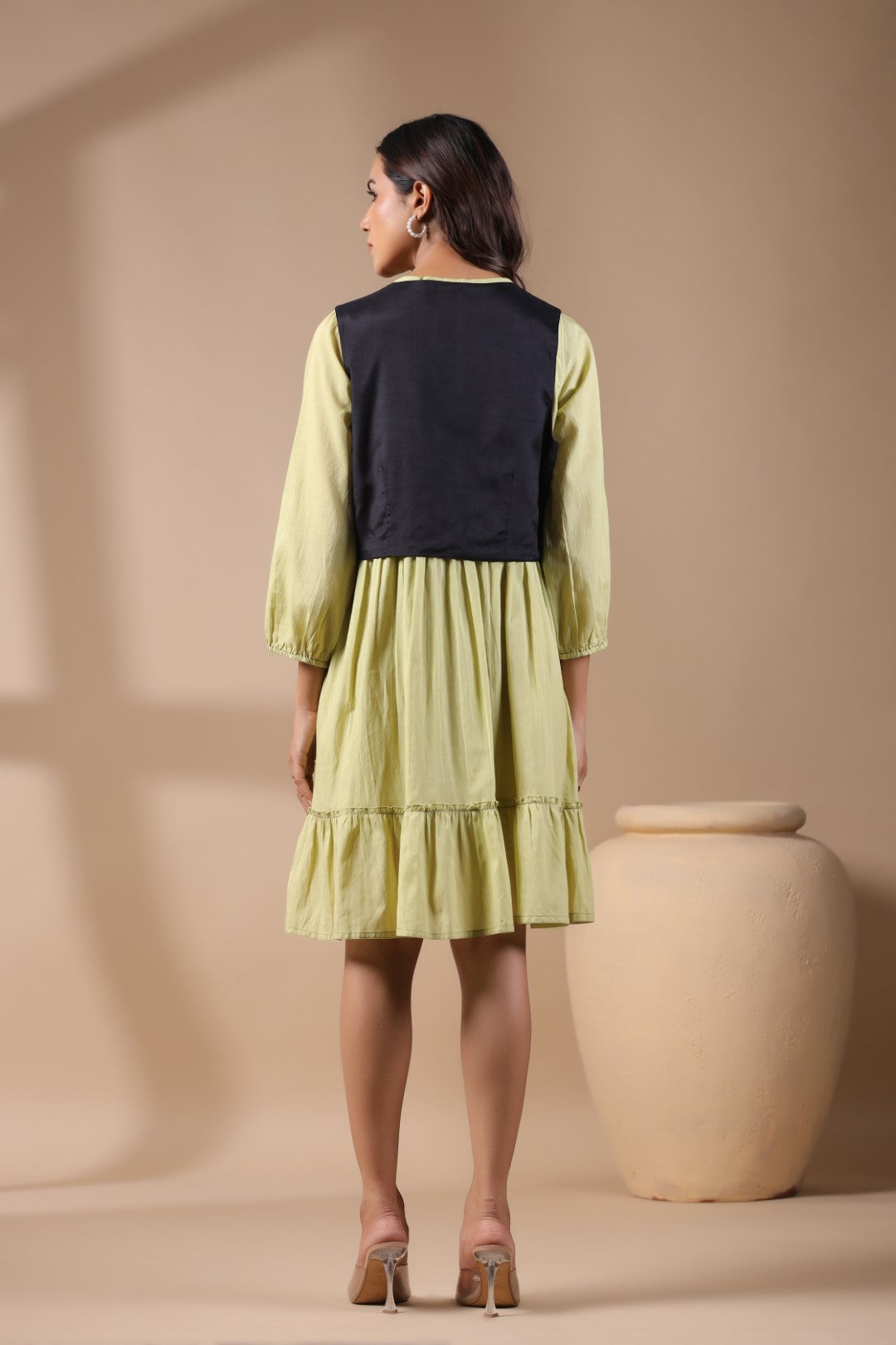 Women Floral Crop Open Front Jacket with Embroidered