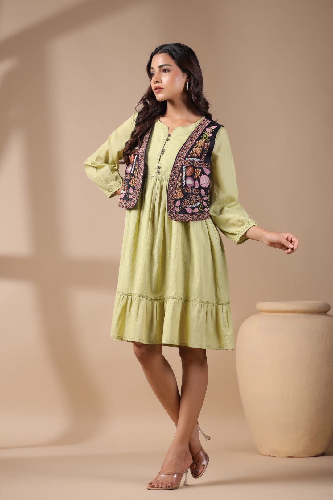Women Floral Crop Open Front Jacket with Embroidered