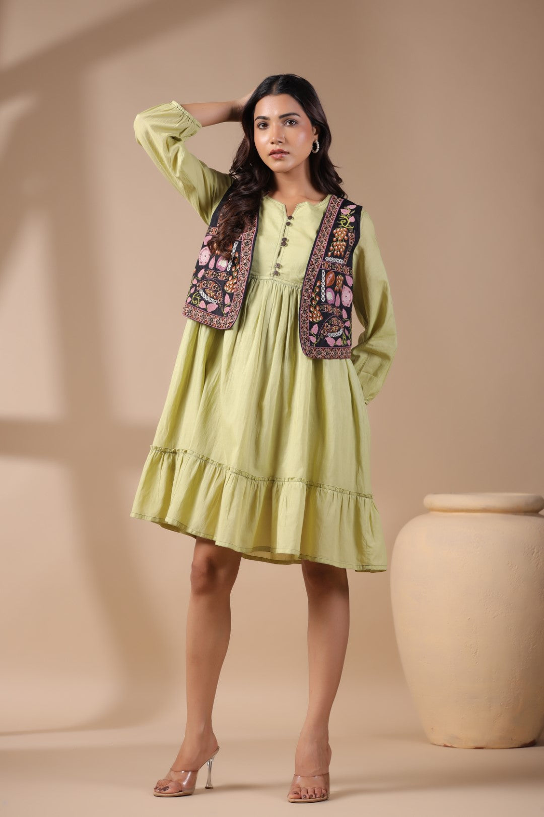 Women Floral Crop Open Front Jacket with Embroidered