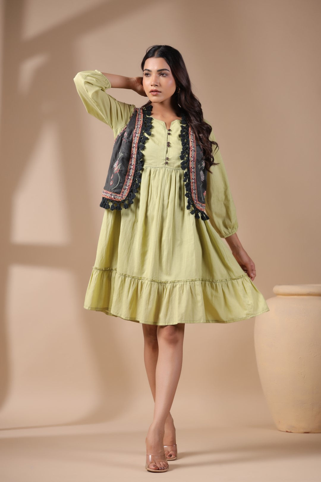 Women Floral Crop Open Front Jacket with Embroidered