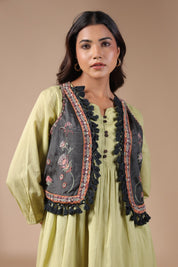 Women Floral Crop Open Front Jacket with Embroidered