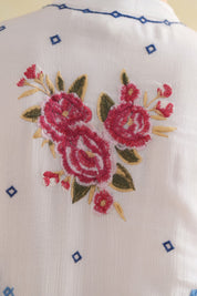 Nyaro Signature White Embroidered Rayon Crepe Short Dress