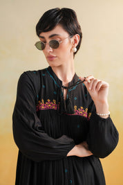 Nyaro Signature Rayon Crepe Embroidered Short Dress – Black