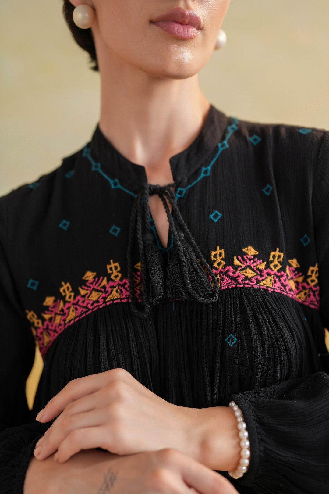 Nyaro Signature Rayon Crepe Embroidered Short Dress – Black