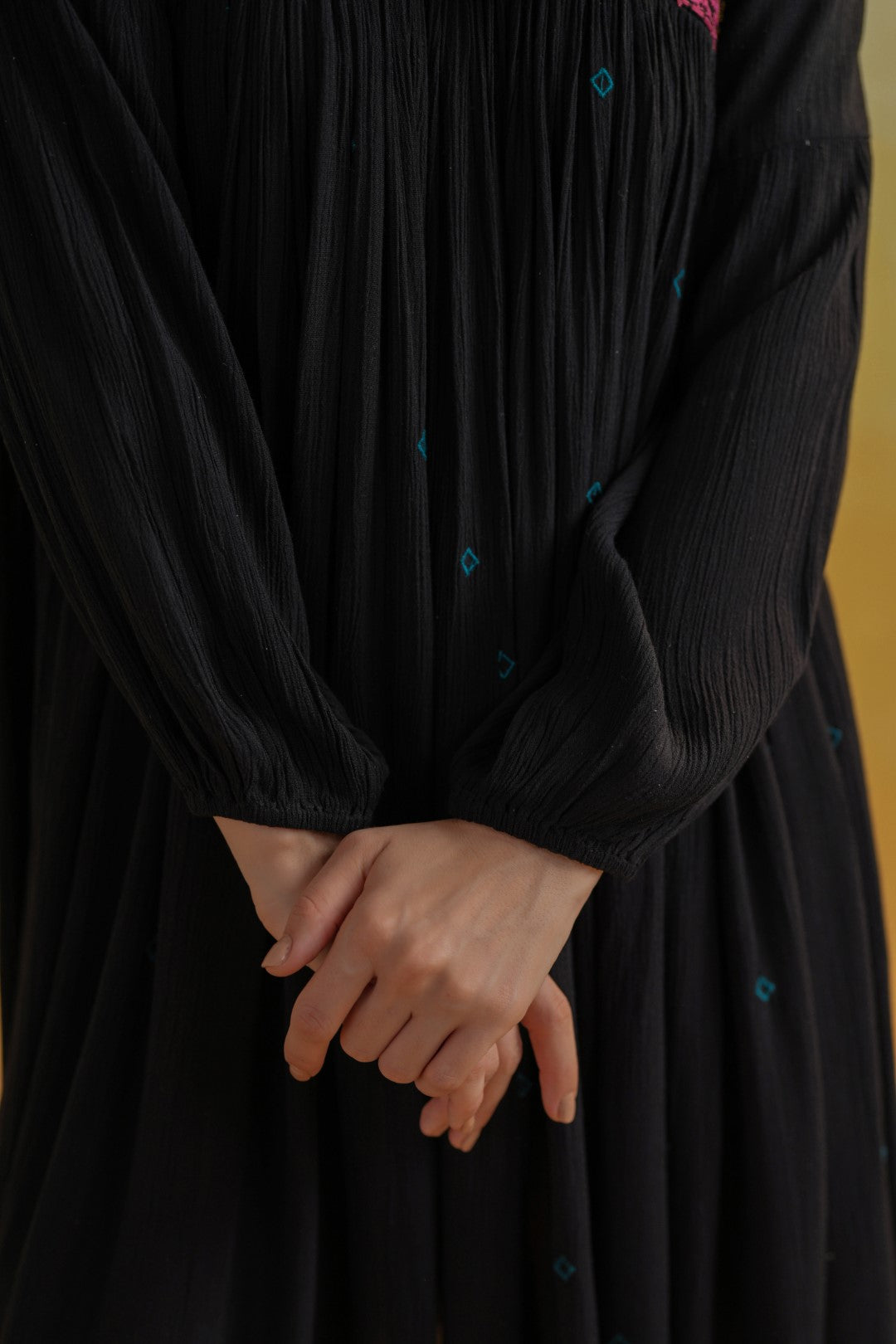 Nyaro Signature Rayon Crepe Embroidered Short Dress – Black