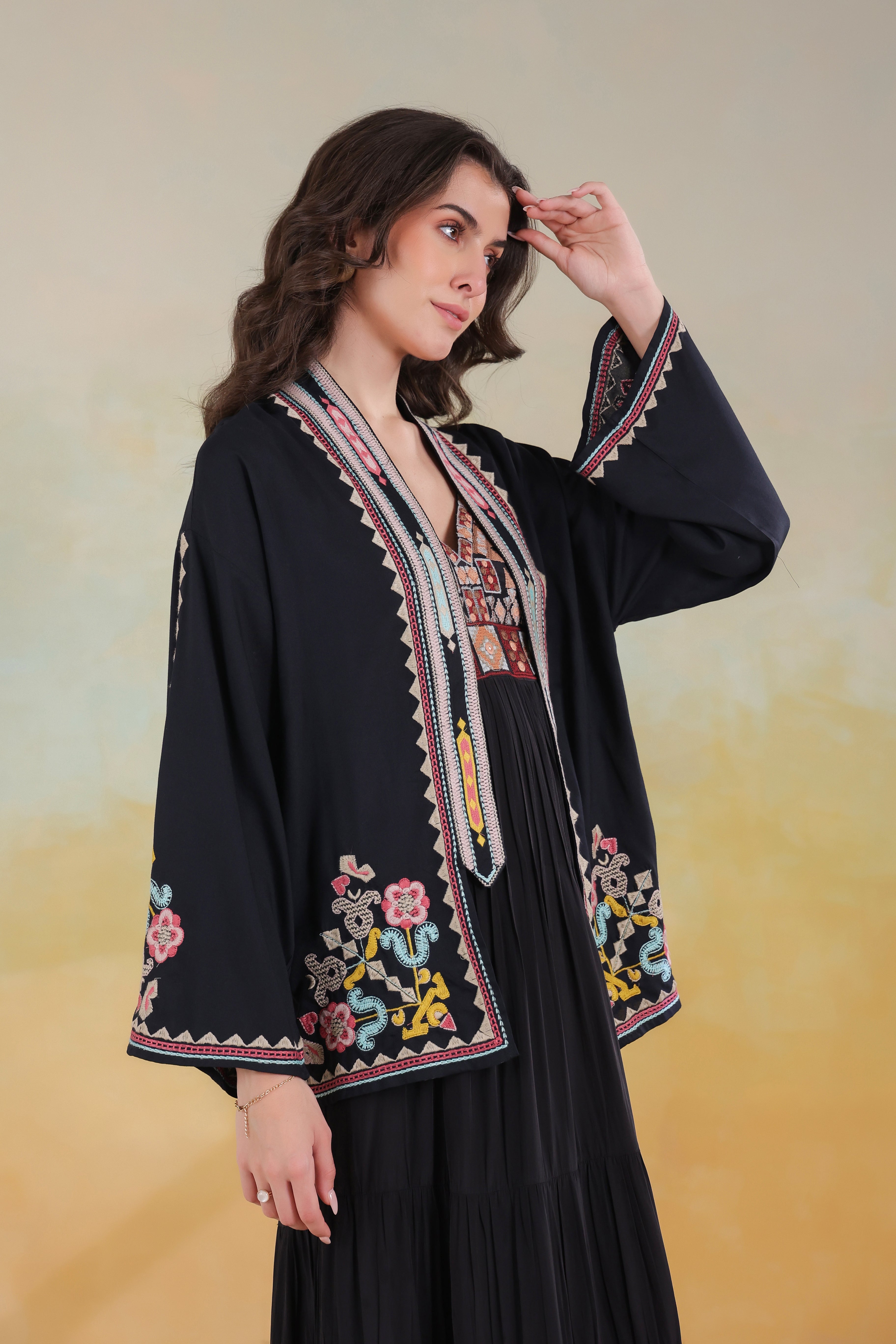 Women’s Black Rayon Solid Embroidered Shrug