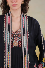 Women’s Black Rayon Solid Embroidered Shrug