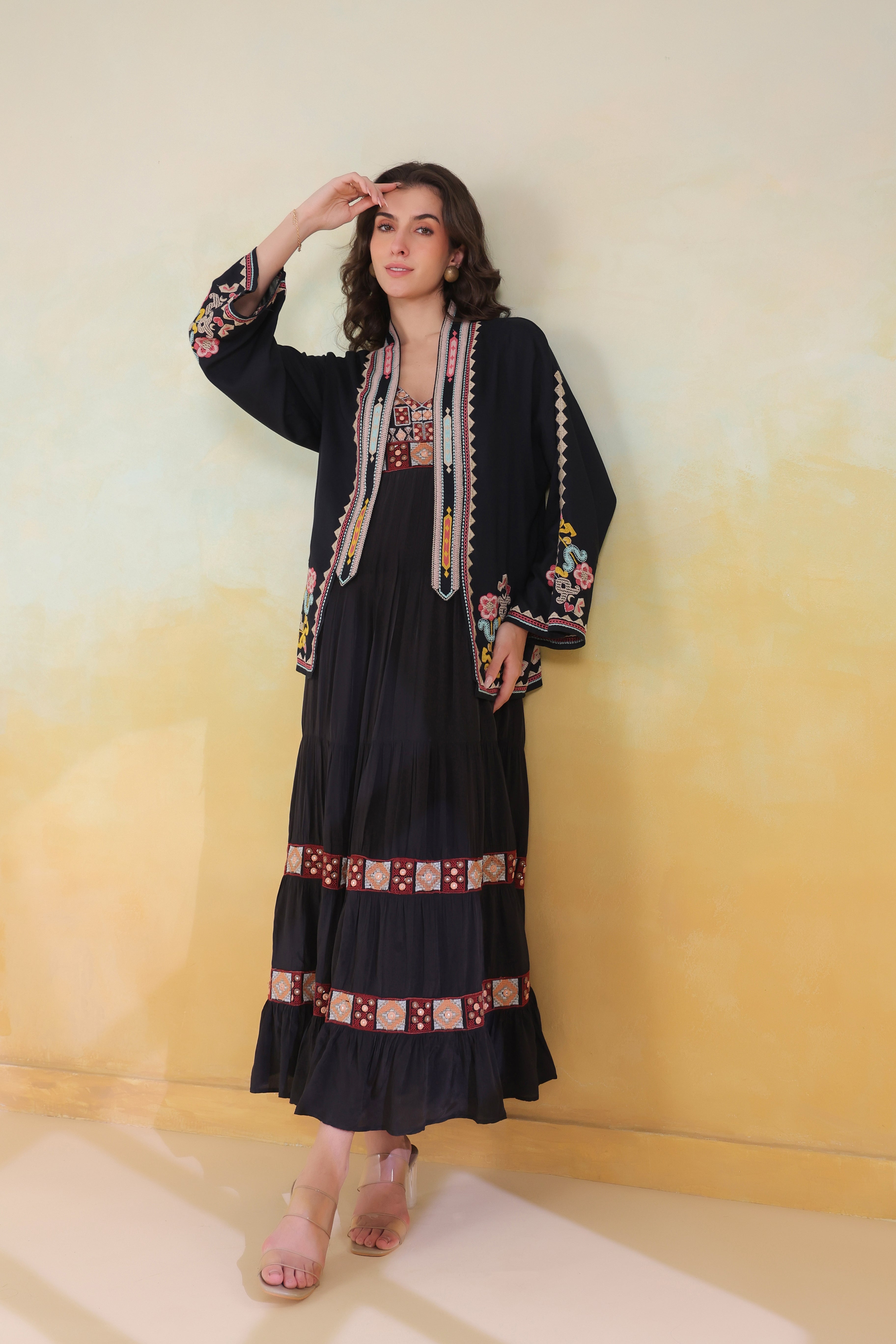 Women’s Black Rayon Solid Embroidered Shrug