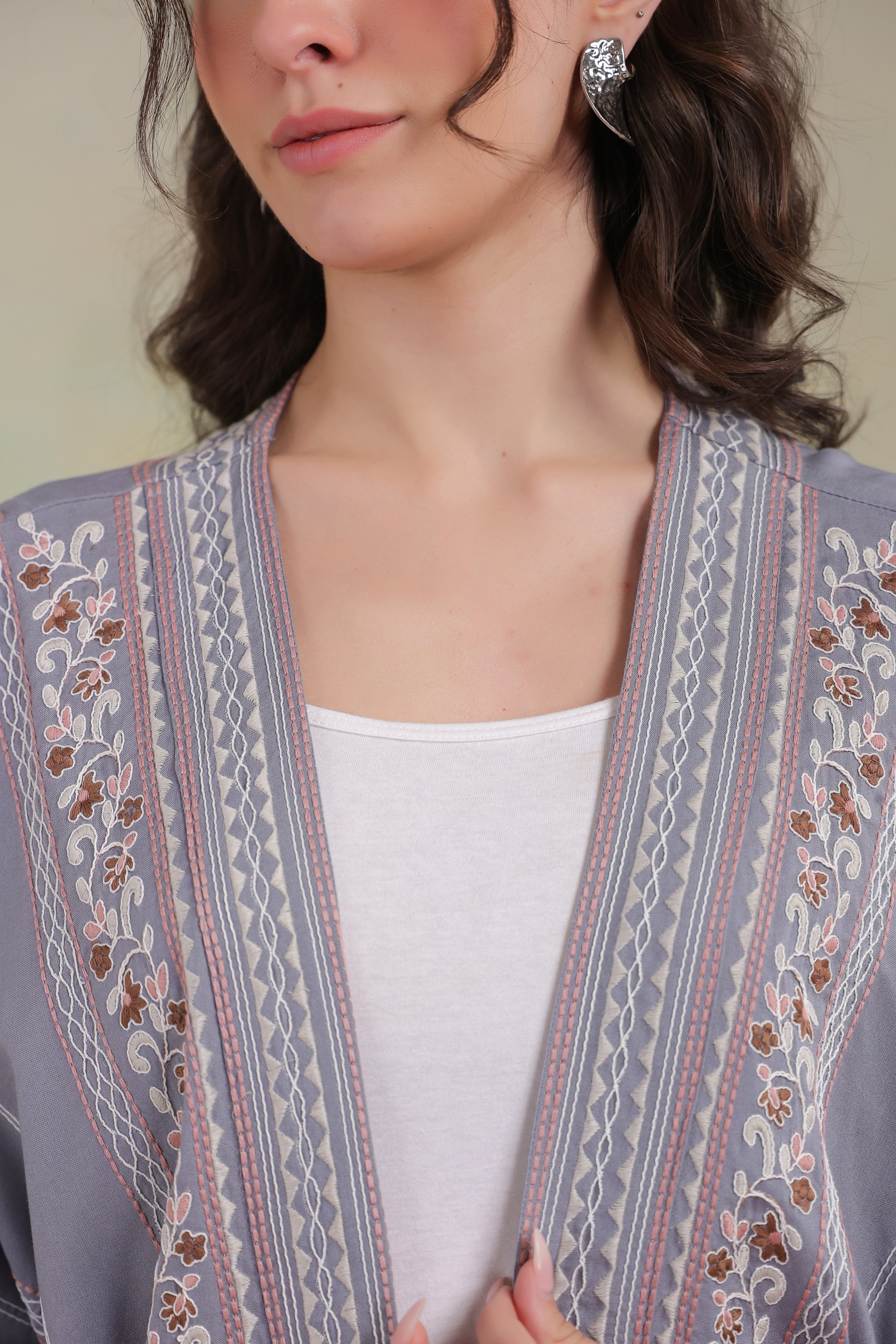 Women’s Grey Rayon Printed Embroidered Shrug