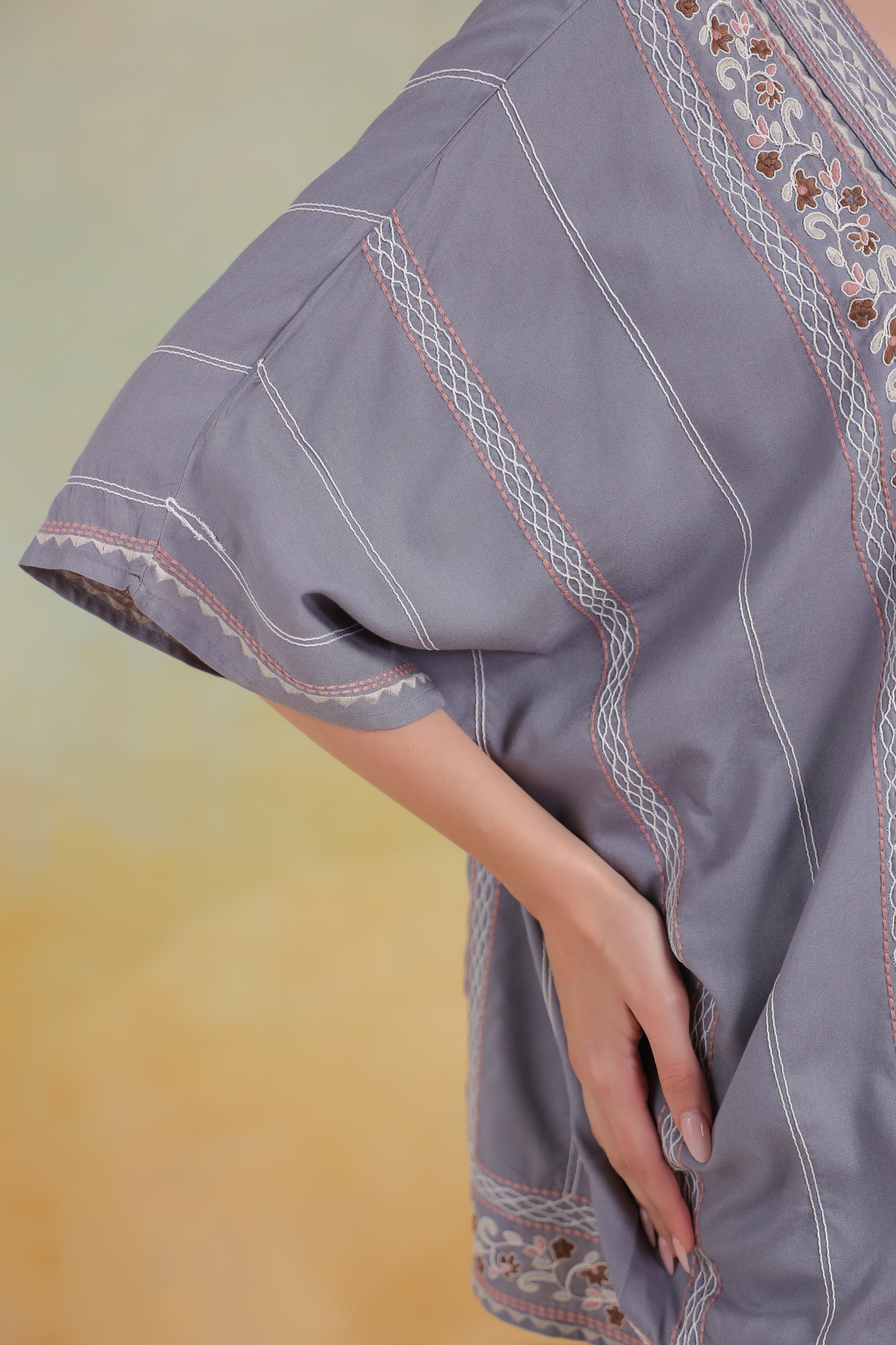 Women’s Grey Rayon Printed Embroidered Shrug
