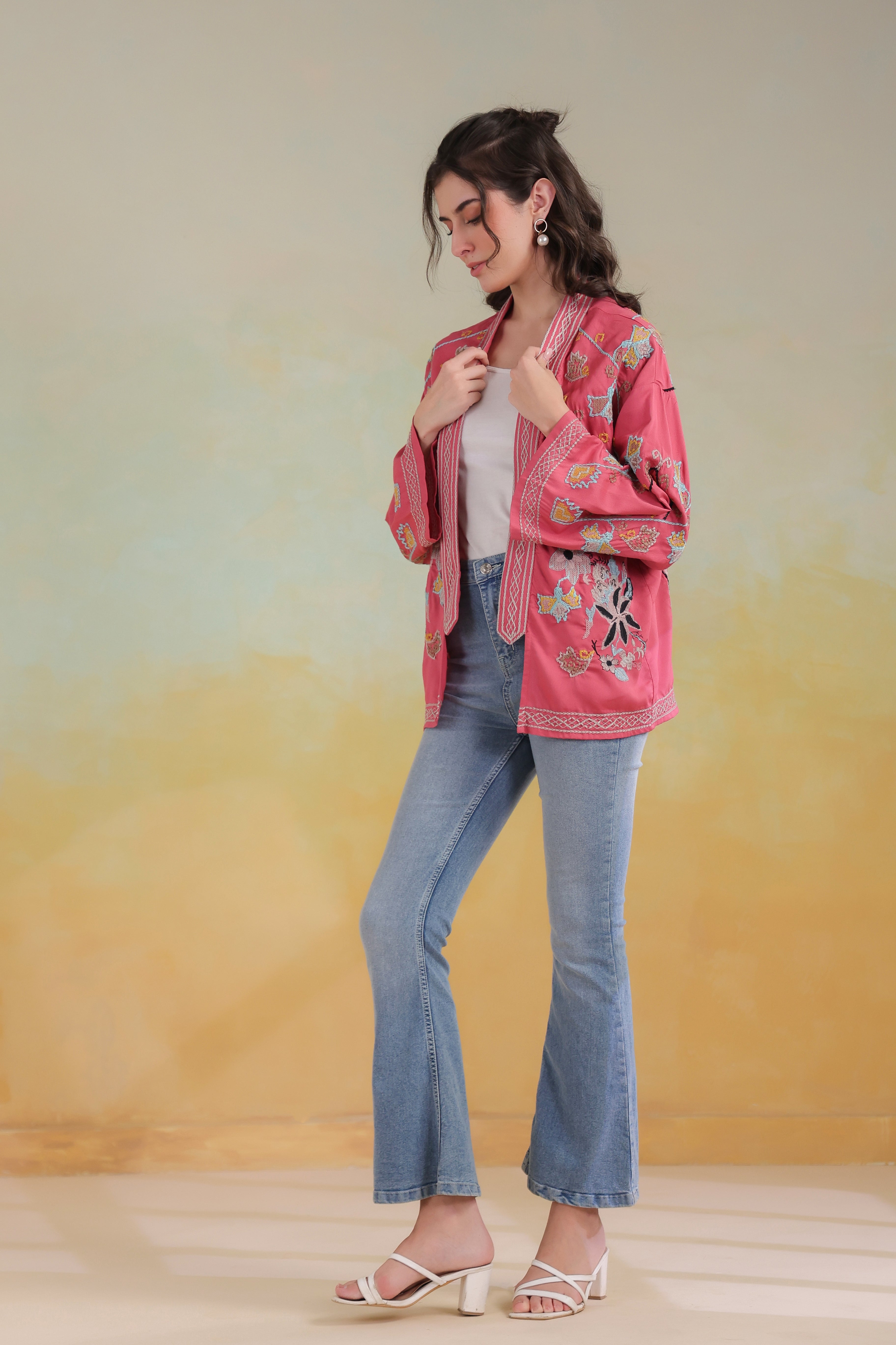 Women’s Peach Rayon Solid Embroidered Shrug