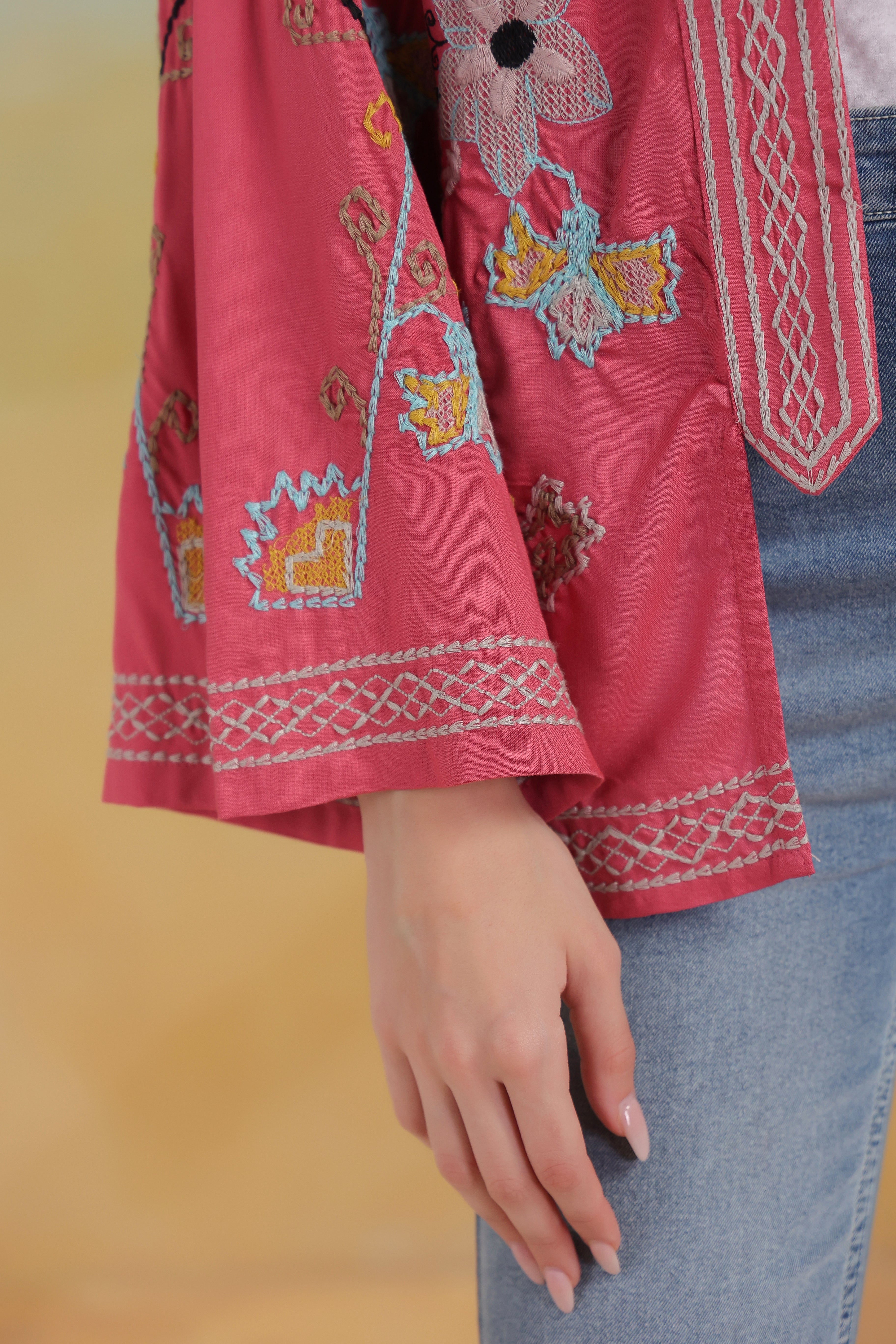 Women’s Peach Rayon Solid Embroidered Shrug