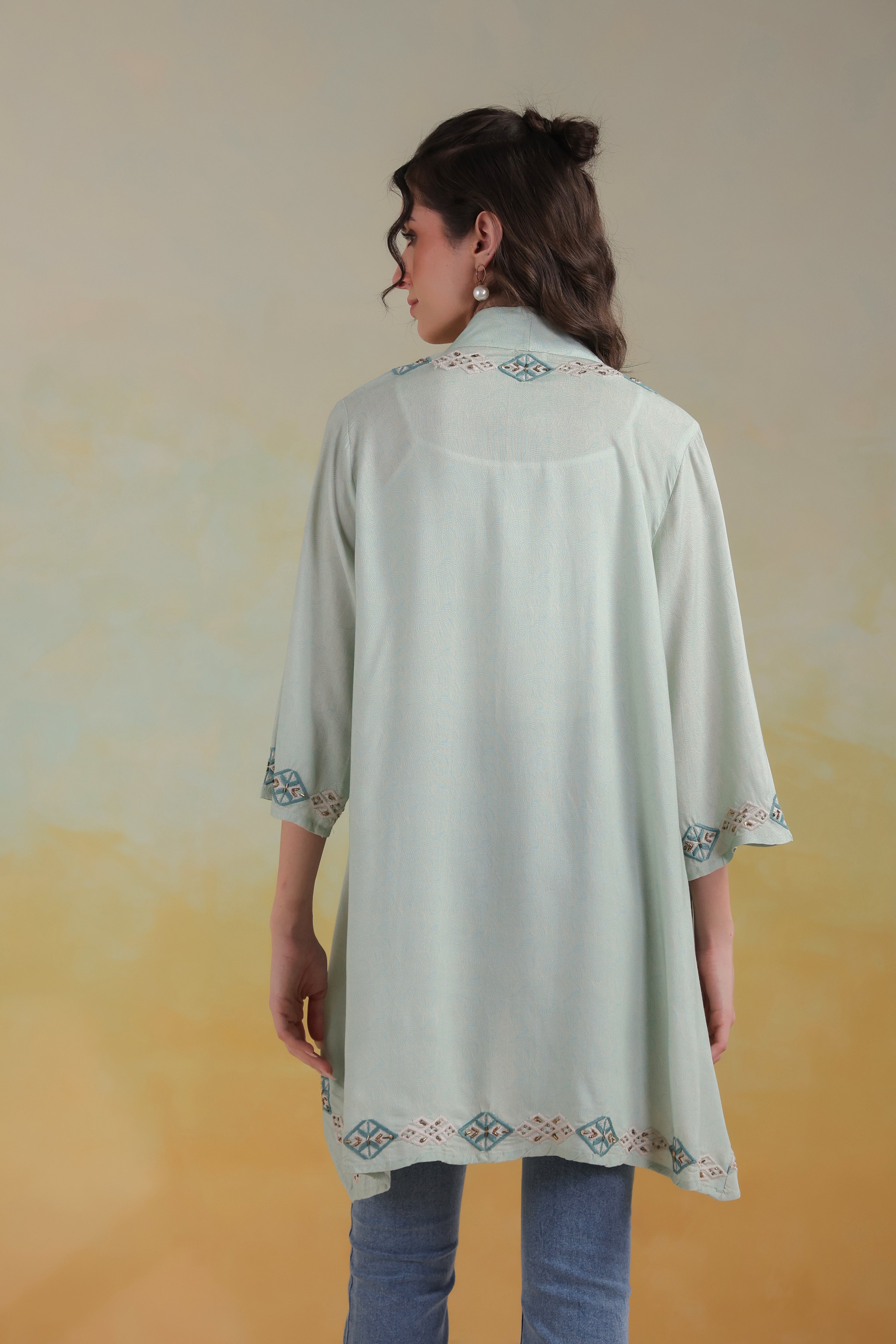 Women’s Green Viscose Rayon Embroidered Shrug