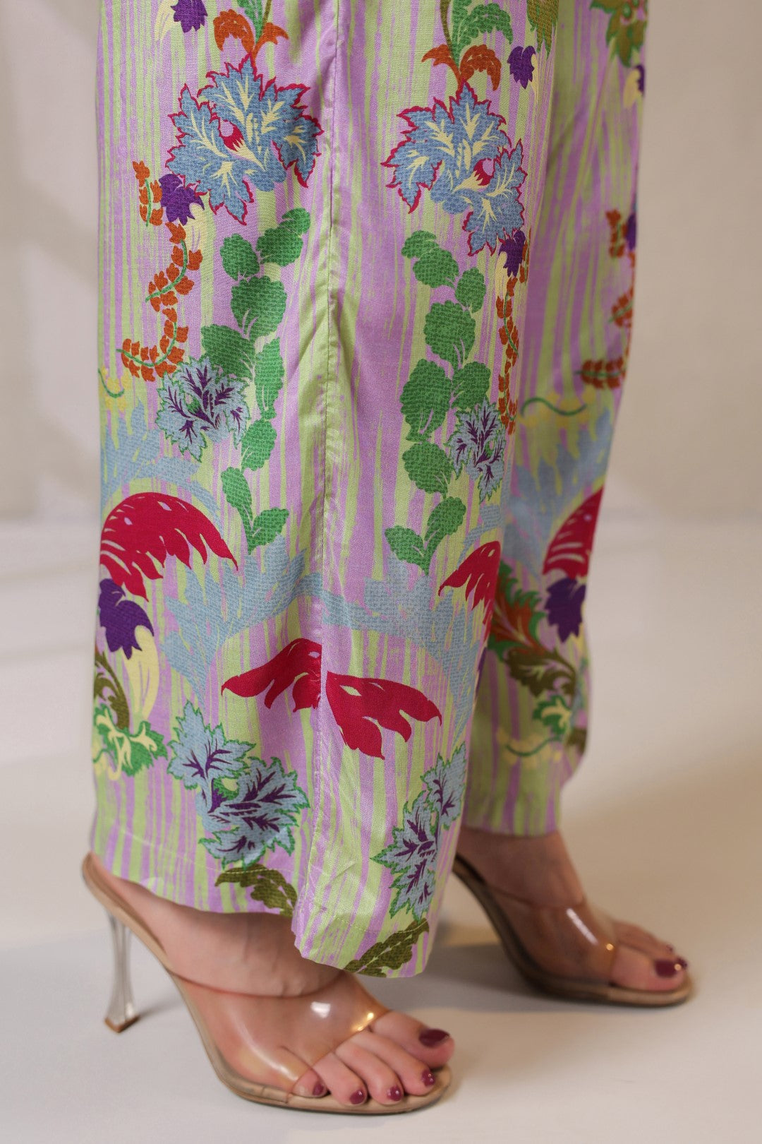 Nyaro Signature Pastel Floral Co-ord Set in Viscose Santoon