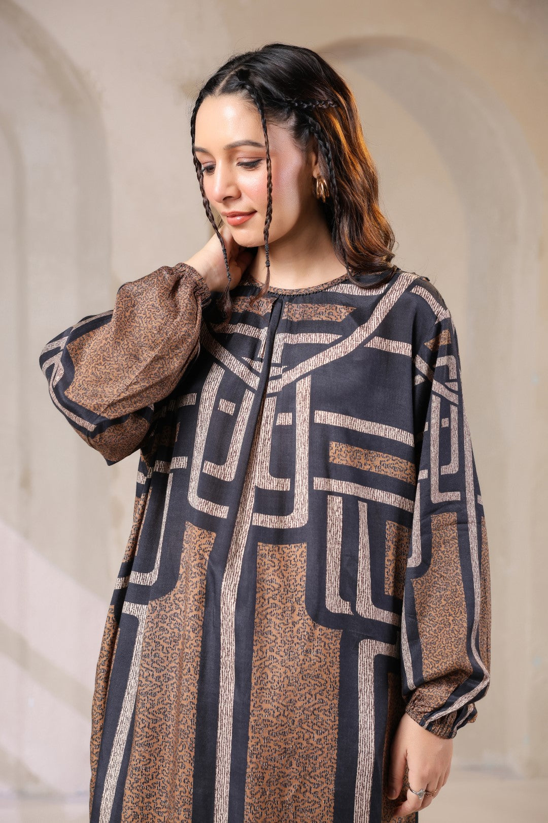 Nyaro Signature Abstract Print Co-ord Set in Viscose Santoon