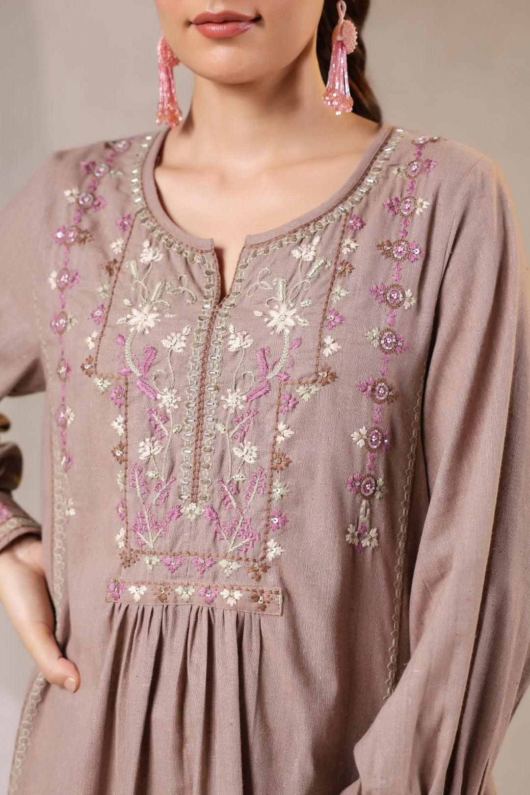 Nyaro Signature Cotton Flex Embroidered Short Dress – Mauve