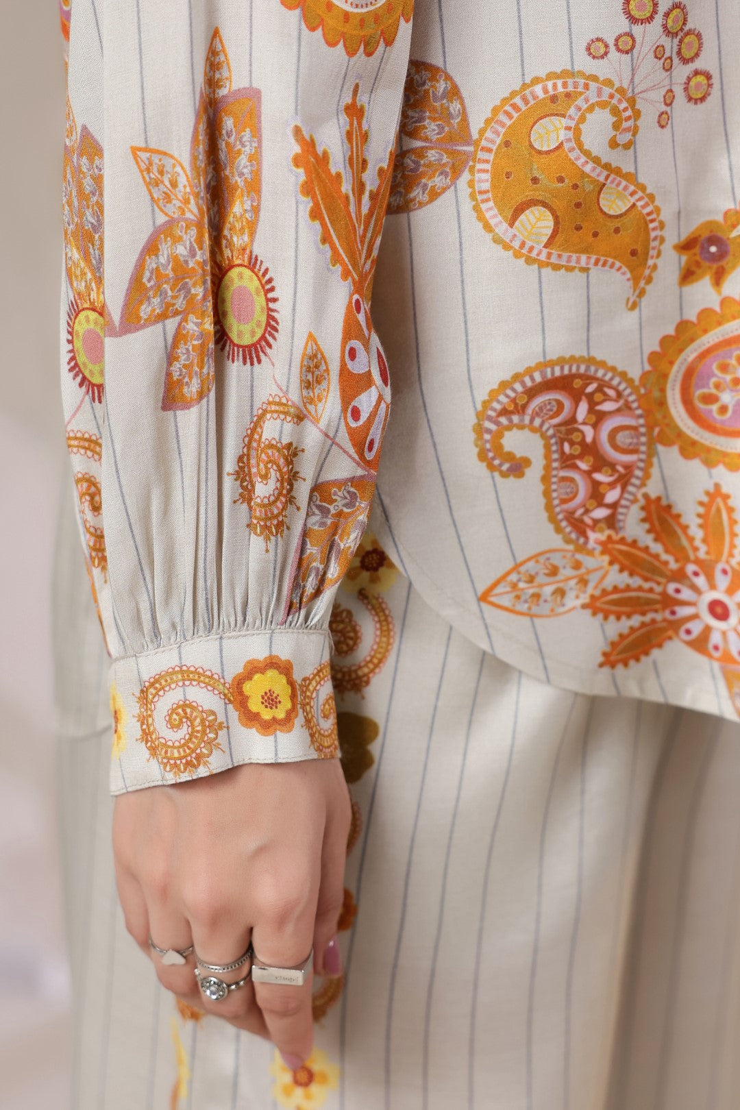 Nyaro Signature Paisley Print Ivory Co-ord Set