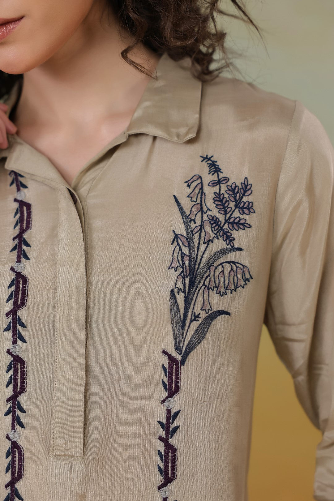 Women’s Viscose Shantoon Sap Green Color Embroidered Co-Ord Set