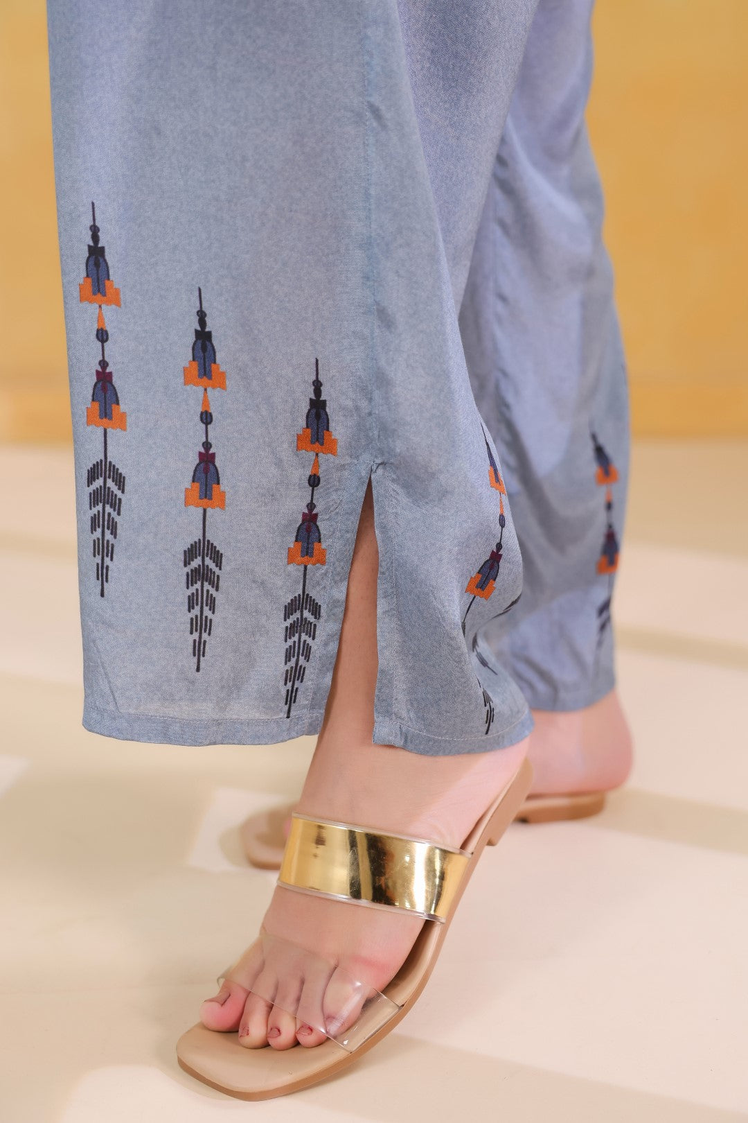 Women’s Viscose Santoon Blue Color Embroidered Co-Ord Set: