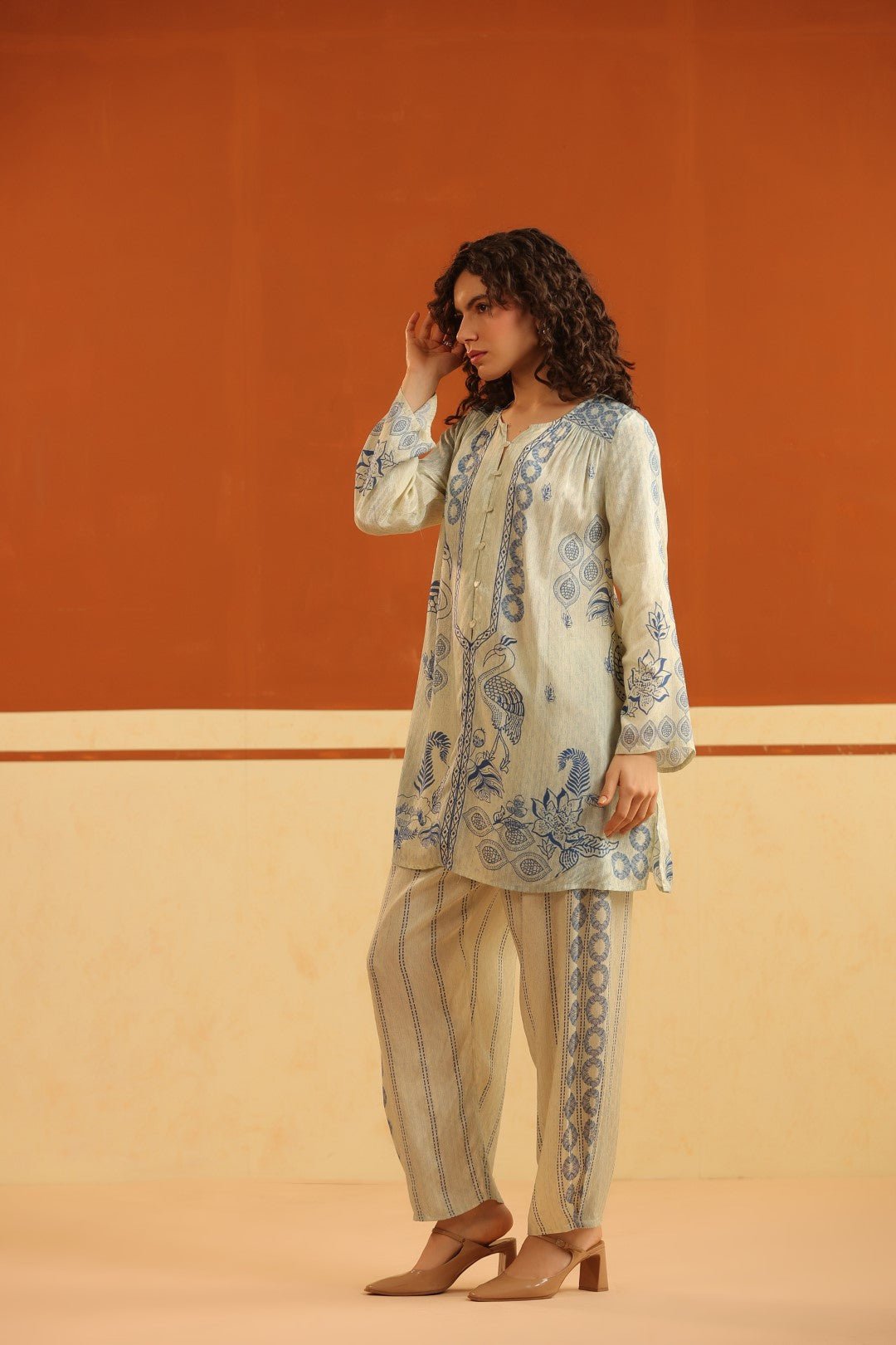 Ivory & Blue Printed Viscose Santoon Kurti & Pant Set for Women - Nyaro