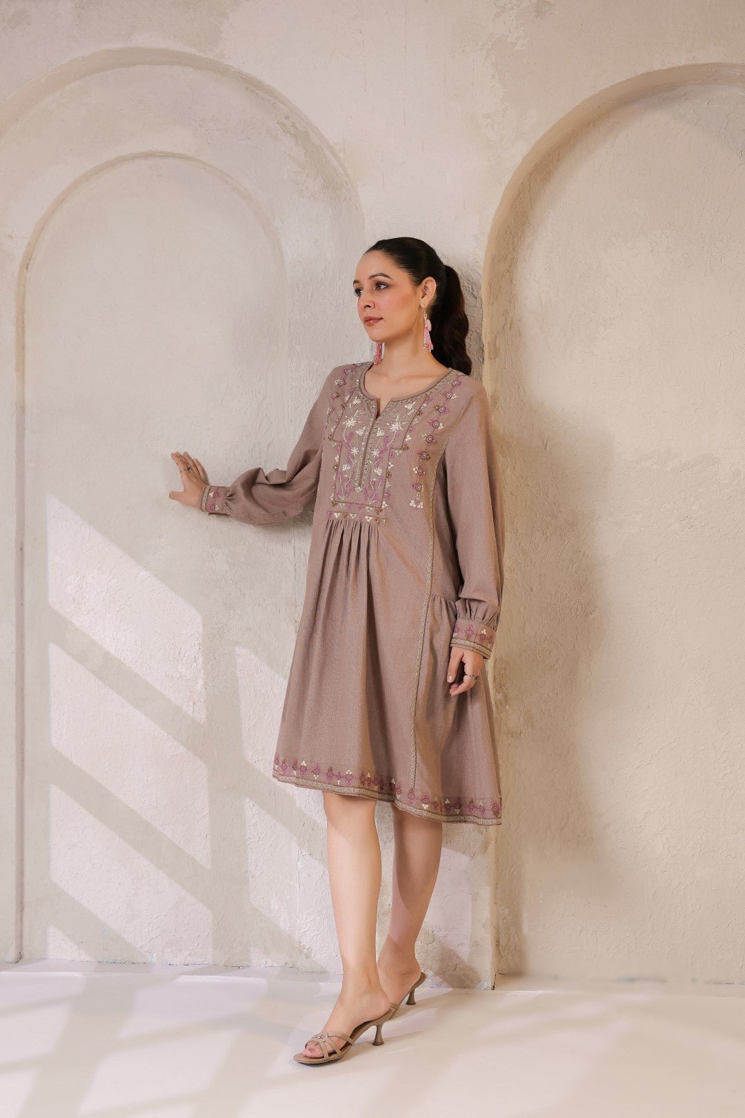 Nyaro Signature Cotton Flex Embroidered Short Dress – Mauve - Nyaro