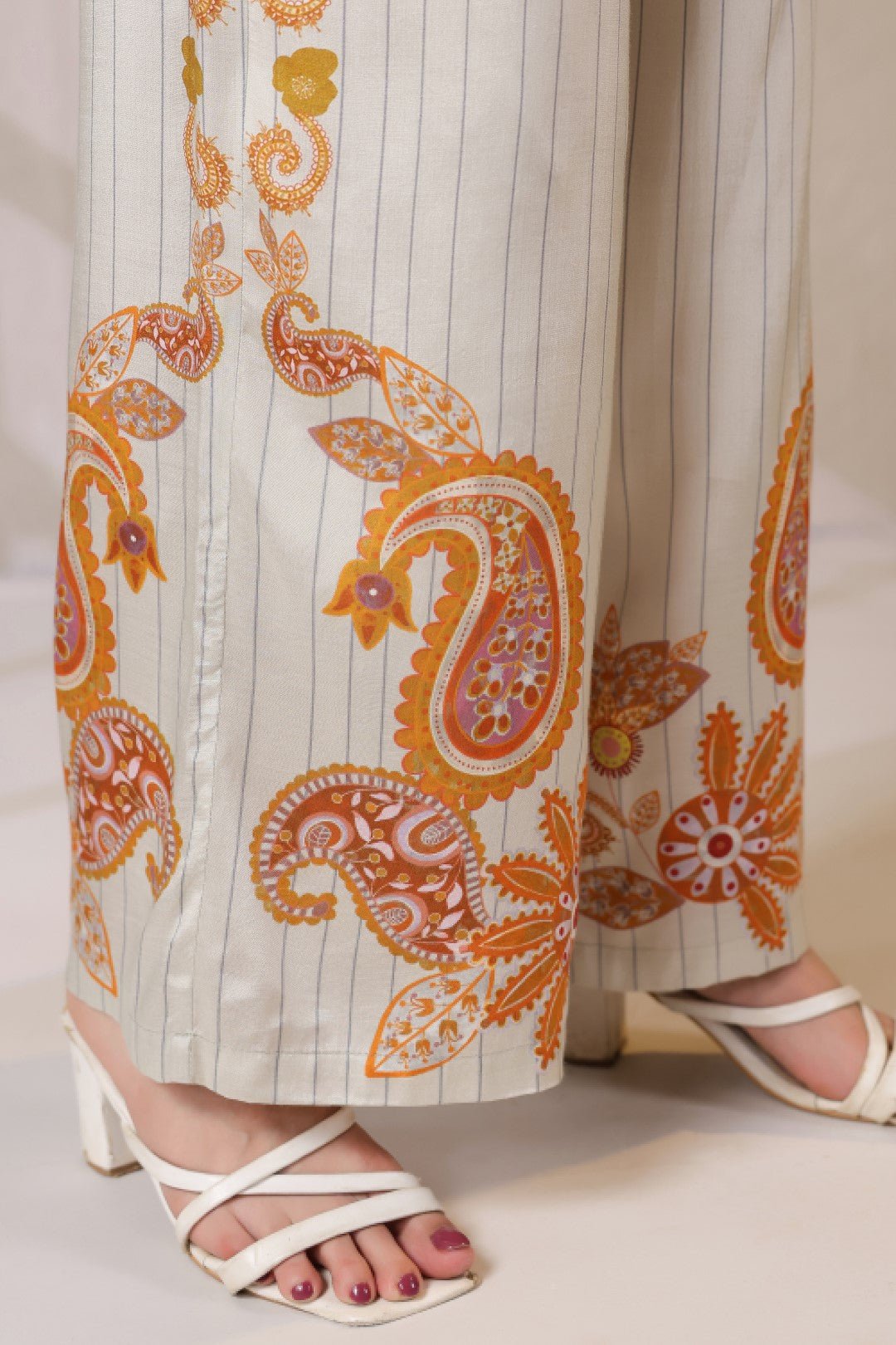 Nyaro Signature Paisley Print Ivory Co - ord Set - Nyaro