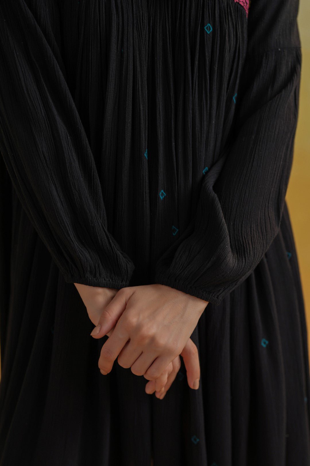 Nyaro Signature Rayon Crepe Embroidered Short Dress – Black - Nyaro