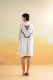 Nyaro Signature White Embroidered Rayon Crepe Short Dress - Nyaro