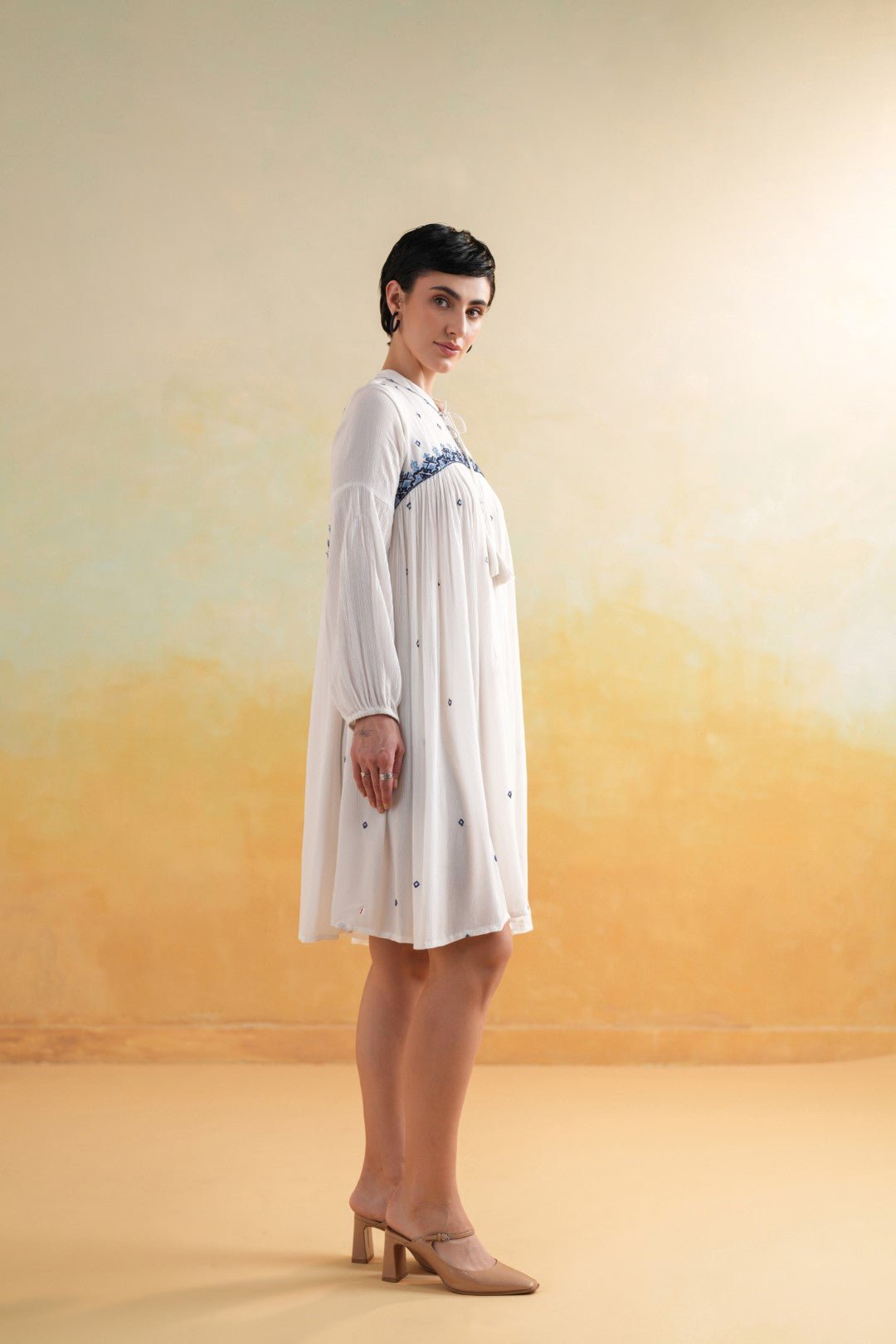 Nyaro Signature White Embroidered Rayon Crepe Short Dress - Nyaro