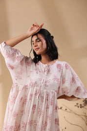 Women Pink Cotton Voile 80X72 Printed Dress - Nyaro