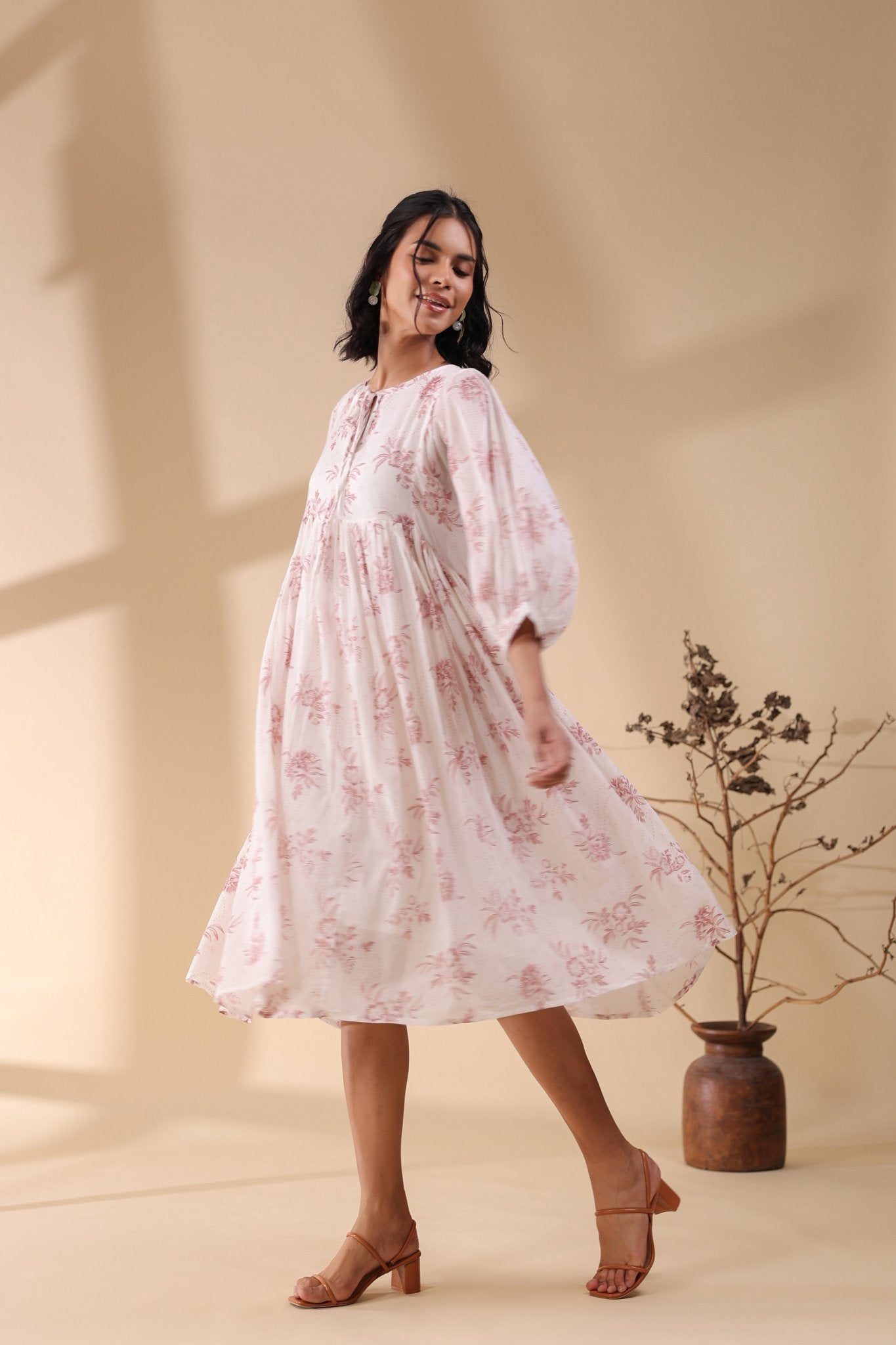 Women Pink Cotton Voile 80X72 Printed Dress - Nyaro