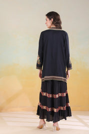 Women’s Black Viscose Rayon Embroidered Shrug - Nyaro