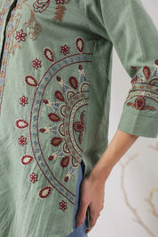 Women’s Cotton Linen Green Color Embroidered Top - Nyaro