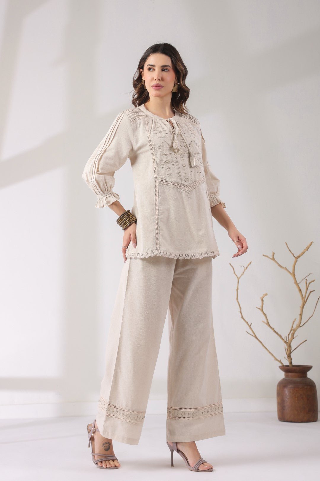 Women’s Cotton Linen Natural Color Embroidered Co - Ord - Nyaro