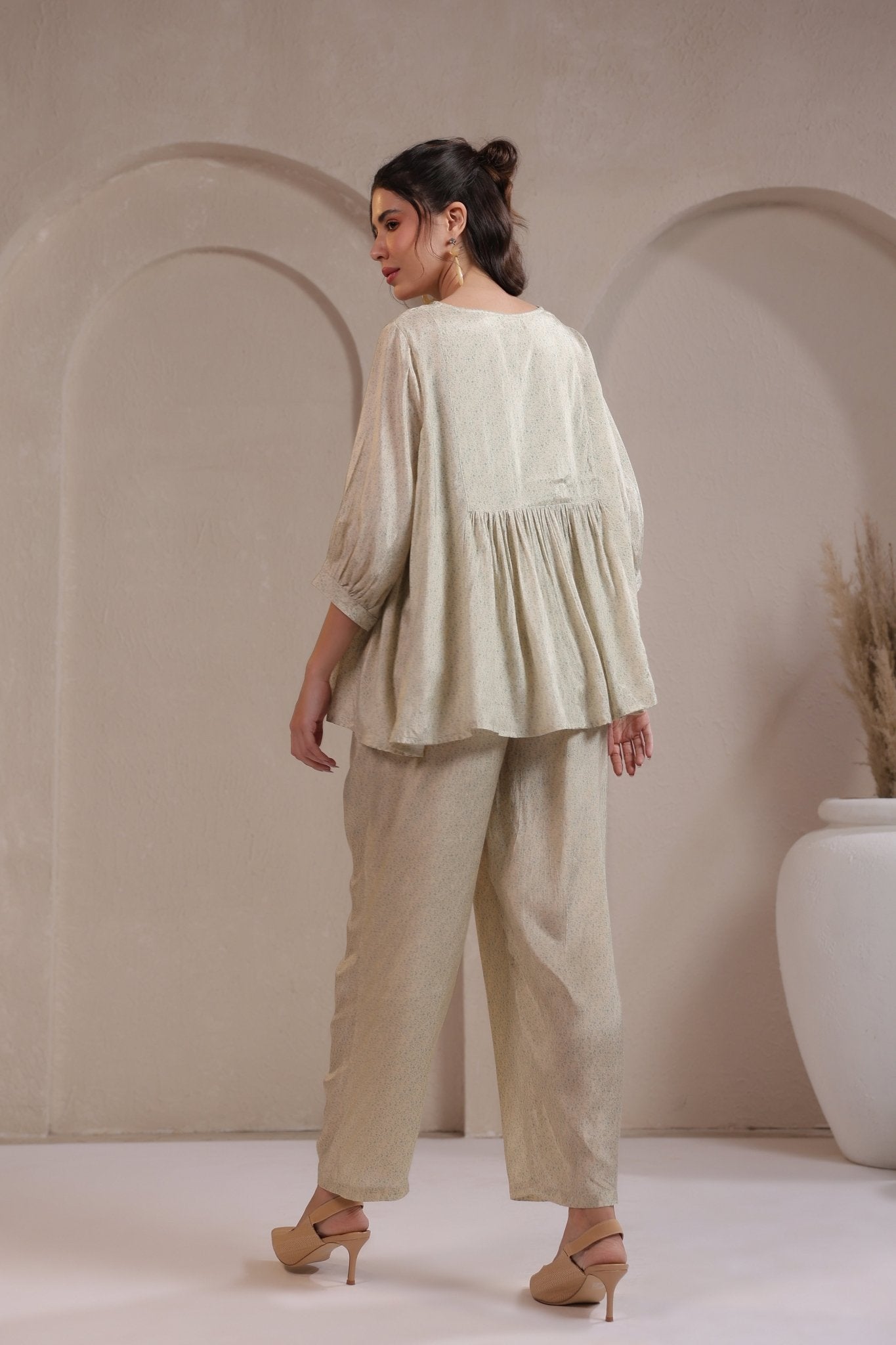 Women's Green Embroidered Viscose Santoon Co - Ord Set - Nyaro