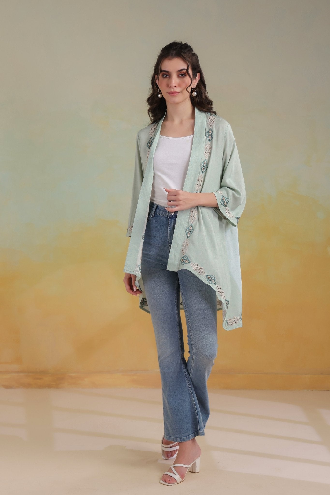 Women’s Green Viscose Rayon Embroidered Shrug - Nyaro