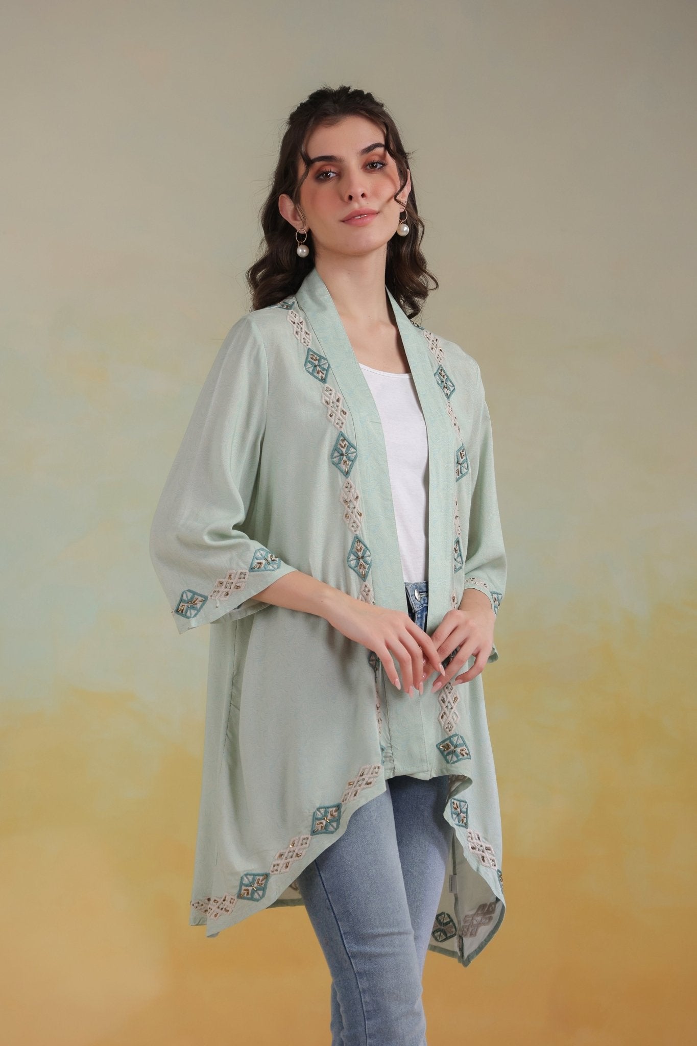 Women’s Green Viscose Rayon Embroidered Shrug - Nyaro