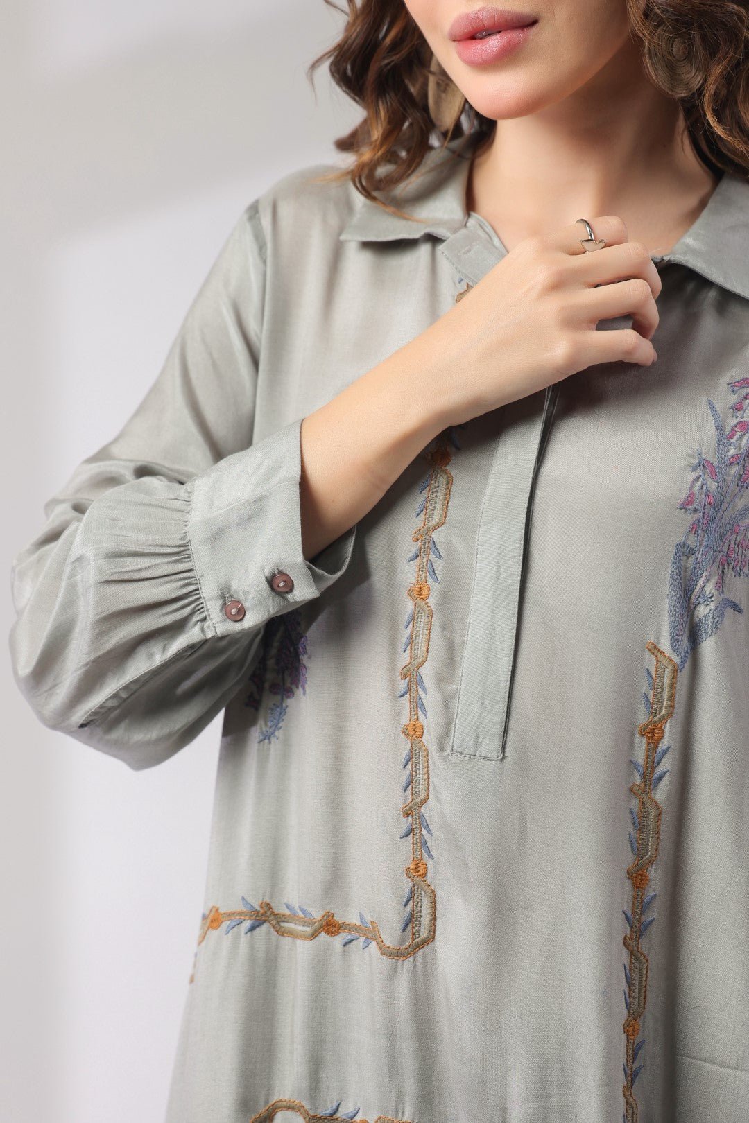 Women’s Viscose Shantoon Grey Color Embroidered Co - Ord Set - Nyaro